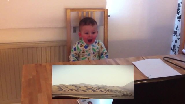 Вижте как реагират бебета като гледат трейлъра на Star Wars Episode VII