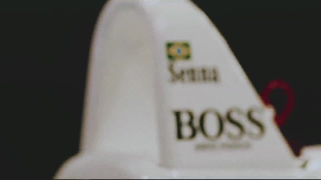 ВИЖТЕ АЛОНСО В БОЛИДА НА СЕНА