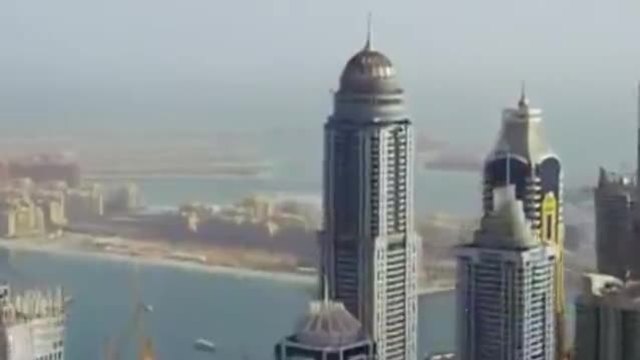 Вижте втория най-дълъг скок на жилищен комплекс в света в Дубай