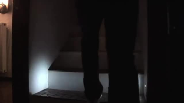 Прилича на нормално стълбище, но вижте кое е различното.