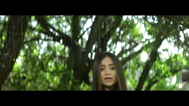 Jasmine Thompson – Adore [ Official Video]