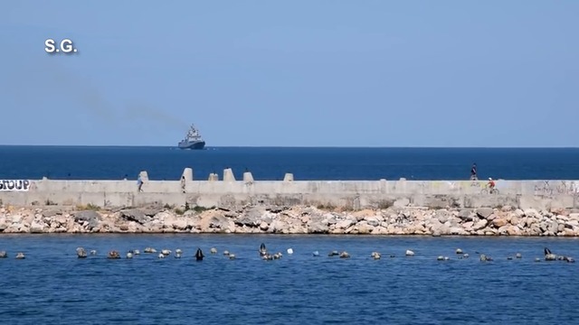 Фрегат  "Адмирал Григорович" - впервые входит в Севастопольскую бухту