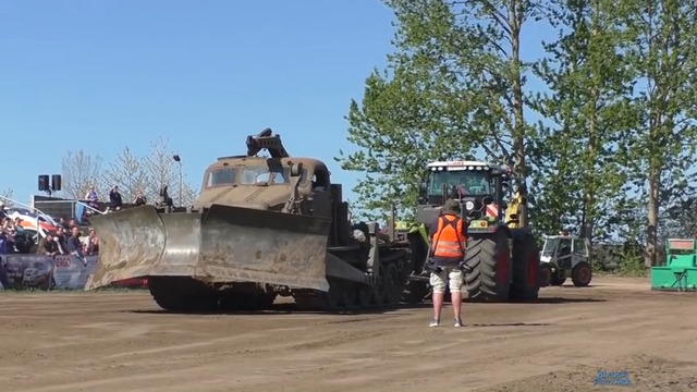 BAT M vs. Xerion 3800