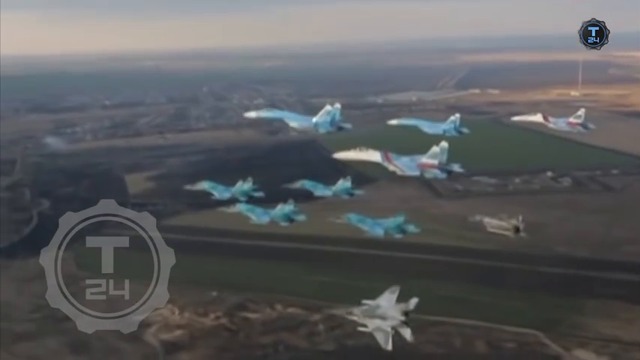 Групповой пилотаж боевых истребителей