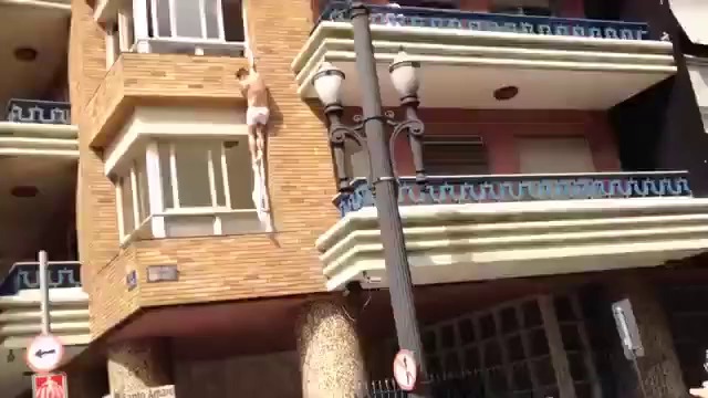 КАКТО ВЪВ ВИЦОВЕТЕ