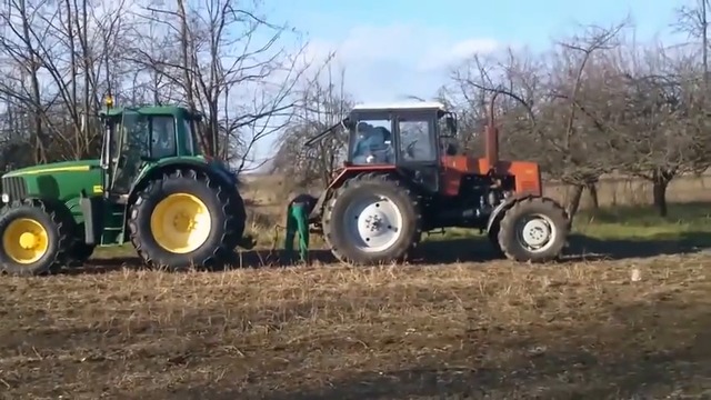 MTZ Беларус 1221 vs John Deere 6820, кто когo ?