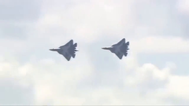 Демонстрация на изтребител - ПАК ФА - МАКС 2017 - Русия