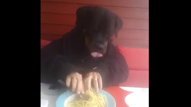 ГОЛЯМ АПЕТИТ ИМА БЕ.......