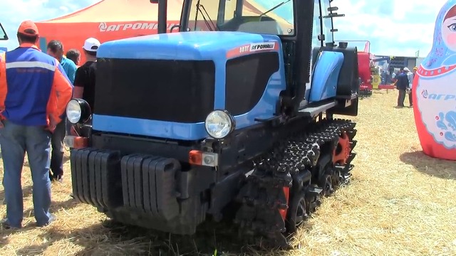 Новый гусеничный трактор АГРОМАШ 90ТГ или Воскрешение ДТ-75- Обзор 2017.