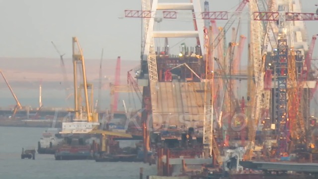 Крымский мост! Самые последние(23.10.2017)новости! Работа на арках и фарватерных опорах! Обзор