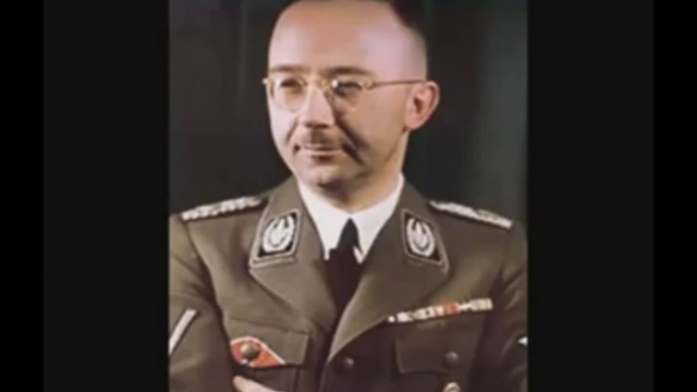 Обкръжението На Хитлер Се Е Състояло От..