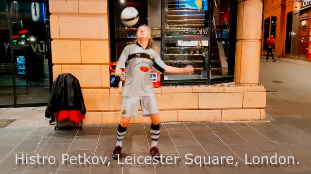 071.Histro Petkov Footballer