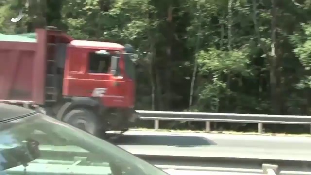 Worst Overloaded Truck Accidents Compilation CocktailVP.com