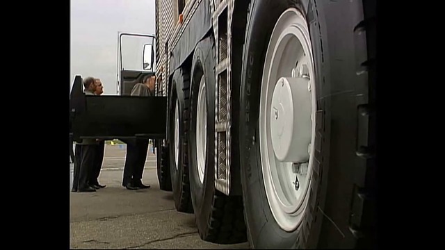 Супер-автокран 100 тонн. Наш ответ импорту!