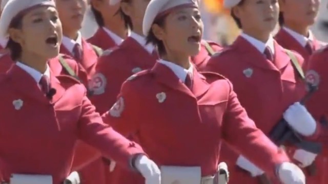 Най-Секси Жени-Военни 2017 г.! Sexy Military Women - ZZ Top