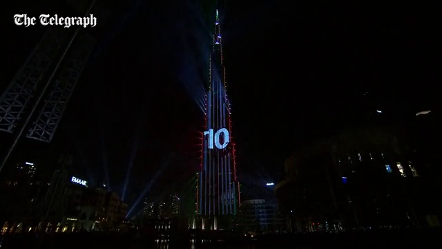 КАК ПОСРЕЩНАХА НОВАТА  ГОДИНА В ОАЕ