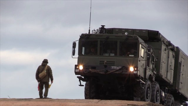 Второй в Крыму ЗРК C-400 'Триумф' готов дать залп из Севастополя (13.01.2018)