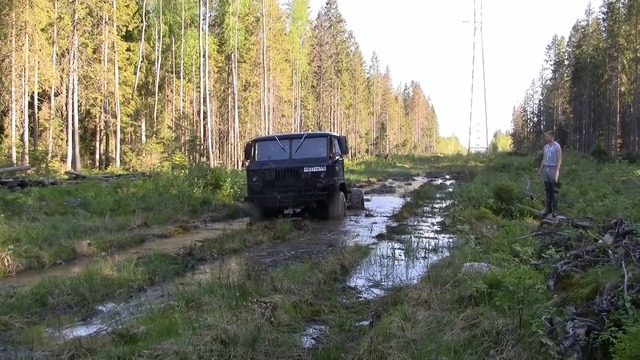 Газ 66 на бездорожье