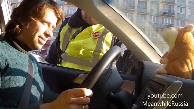 'Talking' Hamster Trolls Policeman