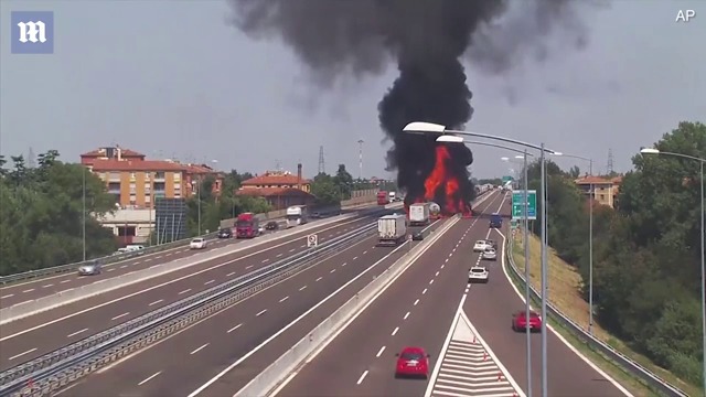 ВЗРИВ НА БЕНЗИНОВОЗ