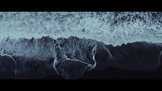 Avril Lavigne - Head Above Water