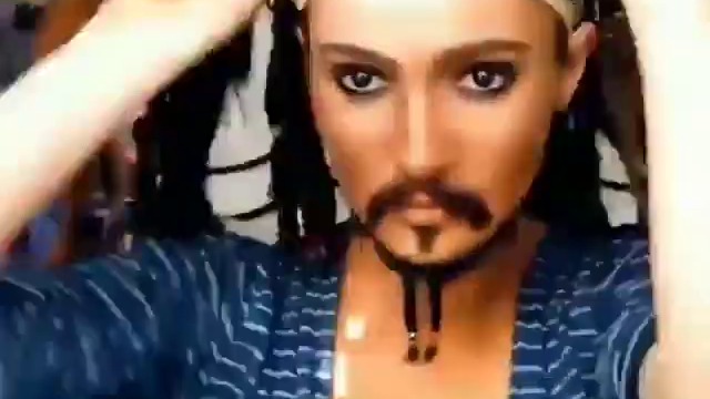 МОЖЕ БИ ТЯ Е БИЛА ДУБЛЬОРА