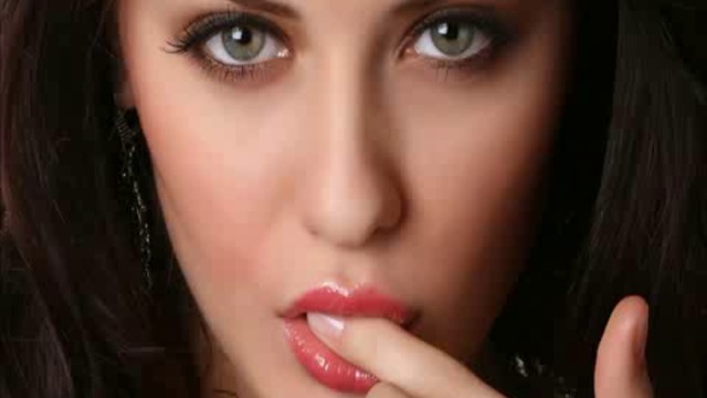 Karen Souza - Lie To Me превод