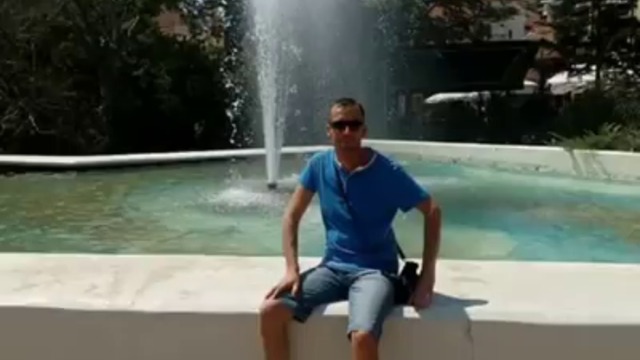 25453593_320392781776058_2121956462631583744_n