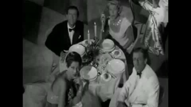 Tony Bennett Sting - The Boulevard of Broken Dreams