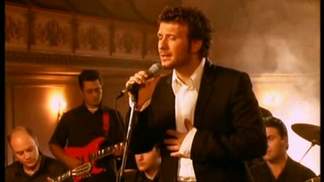 Giannis Ploutarxos - Kamia Den Moiazei Me Sena Matia Mou