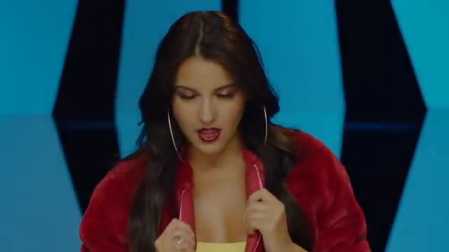 Maite Perroni & Reykon - Bum Bum Dale Dale (Oficial Video) 2018