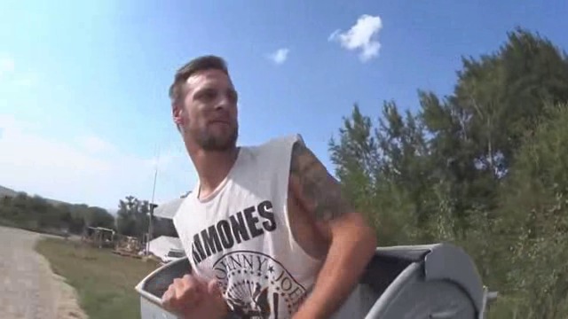 Горан и фермерите E02