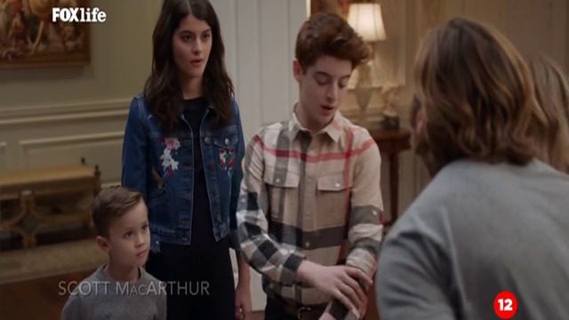 The Mick / Мики S01E17 BGAUDIO